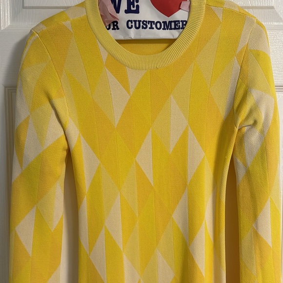 Dodo Bar Or yellow fitted dress - Picture 4 of 5